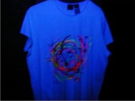 blacklight-spin-art-t-shirts