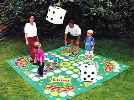 Giant Ludo